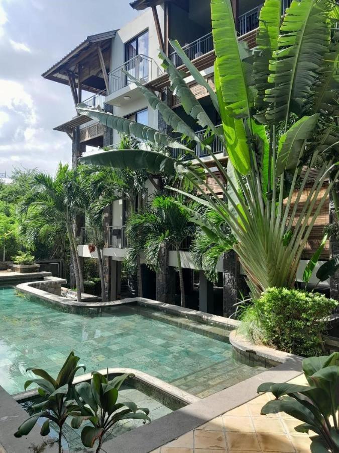 Blue Waves Beachfront Penthouse Flic-en-Flacq المظهر الخارجي الصورة