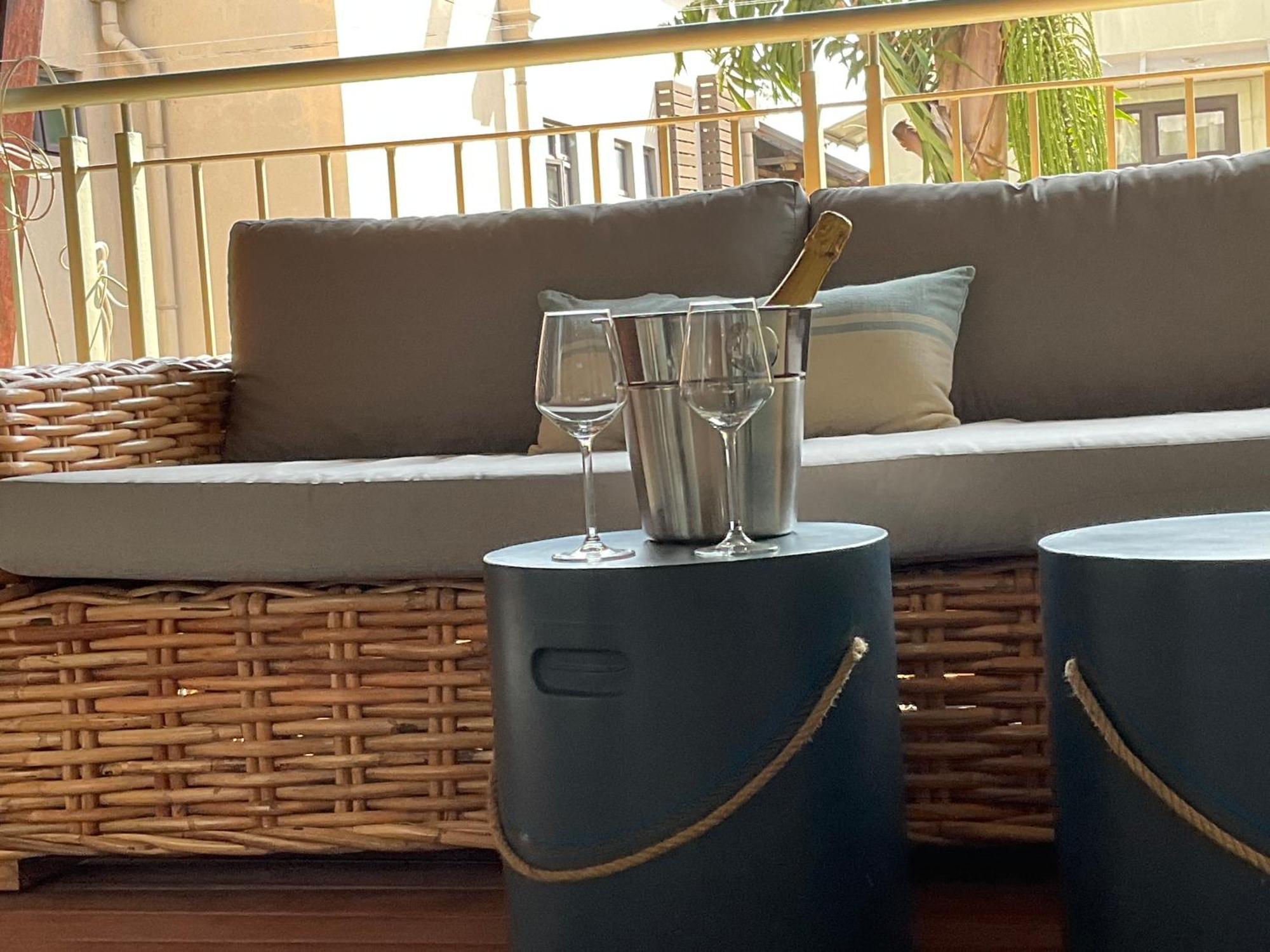 Blue Waves Beachfront Penthouse Flic-en-Flacq المظهر الخارجي الصورة